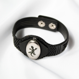PULSERA DE CAUCHO C/DIJE OVALADO INCRUSTADO
