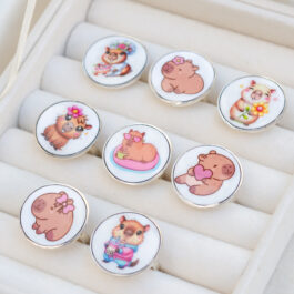 ANILLO DE ACERO BLANCO C/CAPIBARA