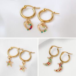 ARGOLLA DE ACERO DORADO C/ DIJE  MULTISTRASS