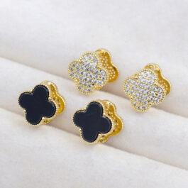 ARO ARGOLLA DORADO TREBOL REVERSIBLE MULTI-STRASS Y NACAR