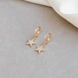 ARGOLLA  DORADA C/ESTRELLA MULTI-STRASS