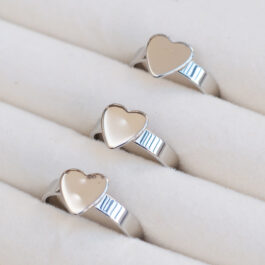 ANILLO DE ACERO CORAZON LISO MEDIANO X3