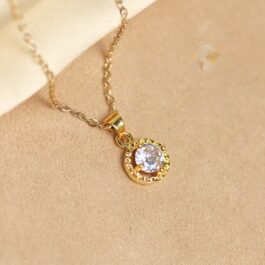 CADENA ACERO DORADO CON DIJE CUBIC CON CIRCULO