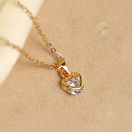 CADENA ACERO DORADO CON DIJE CUBIC CON CORAZON