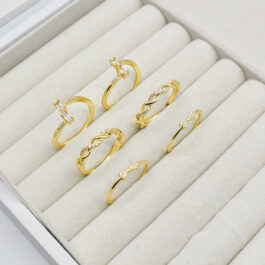 ANILLO DORADO VARIOS MODELOS X6