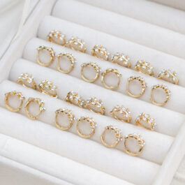 ARO ARGOLLA DORADA RAMITA C/STRASS X 12