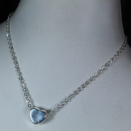COLLAR DE ACERO BLANCO C/DIJE CORAZÓN PASANTE MACIZO 45CM