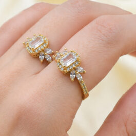 ANILLO DORADO TIPO CINTILLO RECTANGULAR C/ CUBIC X3