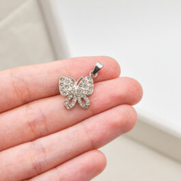 DIJE MARIPOSA MULTISTRASS DE COSTADO