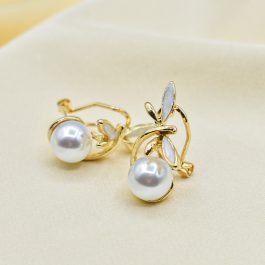 ARO CLIP DORADO PERLA C/ LIBELULA