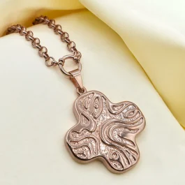 CONJUNTO ROSE C/MARINERO Y DIJE CRUZ DEL EQUILIBRIO