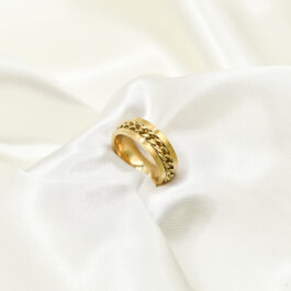 ANILLO DE ACERO DORADO C/ CADENA EN MEDIO