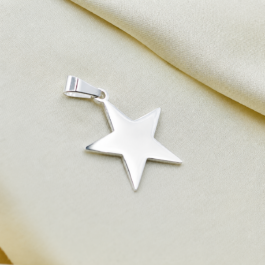 DIJE DE ACERO BLANCO ESTRELLA LISA MEDIANA