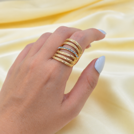 ANILLO DORADO INFLADO MODELO LINEA CON STRASS