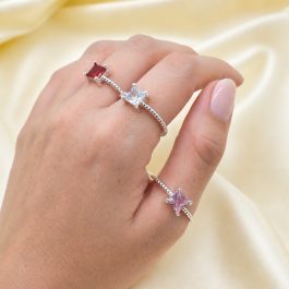 ANILLO BLANCO TIPO CINTILLO C/ CUBIC CUADRADO X3