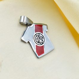 DIJE DE ACERO CAMISETA DE FUTBOL MODELO RIVER