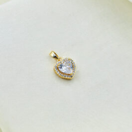 DIJE DORADO DE CORAZON C/ CUBIC Y MICROPAVE