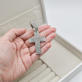 DIJE CRUZ PLATEADA GRANDE MULTI-STRASS