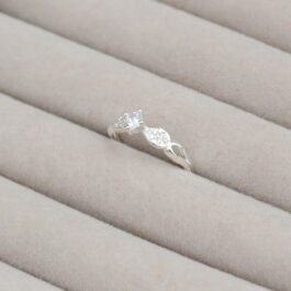 ANILLO DE PLATA CINTILLO C/2 OVALOS MICROPAVE SOLO MEDIDAS 14 Y 19