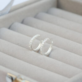 ARGOLLA DE PLATA MICROPAVE 10MM 1/FILA DE 8 CUBIC