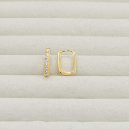 ARGOLLA ENCHAPADO AMERICANO TIPO RECTANGULAR ZIRCON POR DELANDE GRANDE