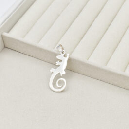 DIJE DE PLATA VARIOS IGUANA Y ARAÑA