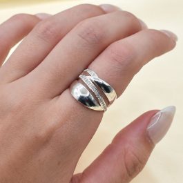 ANILLO DE PLATA 2 LINEAS CRUZADAS LISAS Y 2 C/STRASS MEDIDA 13, 14 O 15
