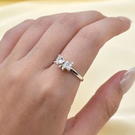 ANILLO DE PLATA MOÑO C/CUBIC
