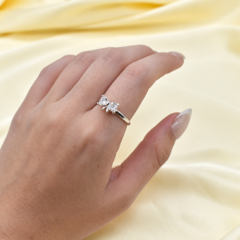 ANILLO DE PLATA MOÑO C/CUBIC