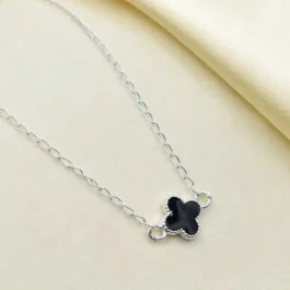 CADENA DE PLATA CON DIJE ITALIANO DE TREBOL NEGRO