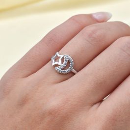 ANILLO DE PLATA ESTRELLA Y LUNA MICROPAVE CALADAS