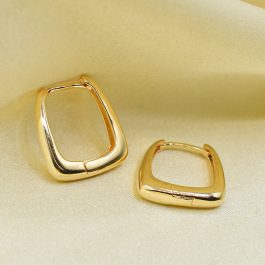 ARGOLLA BAÑO EN ORO 18K TIPO CANASTIRA CUADRADA