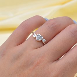 ANILLO DE PLATA CORAZON CON CUBIC