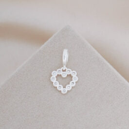DIJES PLATA BAJA PARA PANDORA MODELO CORAZON CALADO CON STRASS