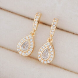 ARO SEMI-COLGANTE BAÑO DE ORO 18K TIPO GOTA C/PALITO ARRIBA DE ZIRCO