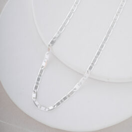 CADENA DE PLATA GRUESA TIPO ESLABON PARTIDO 70CM