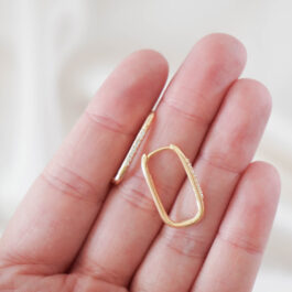 ARGOLLA BAÑO DE ORO 18K RECTANGULAR SEMI-OVALADA