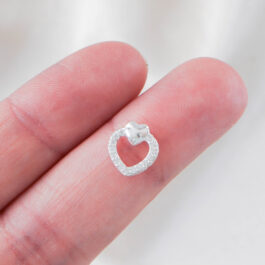 DIJE DE PLATA DOBLE CORAZON PASANTE CALADO C/ZIRCON