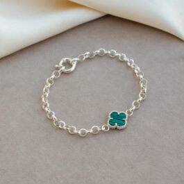 PULSERA DE PLATA ROLO C/ DIJE NACAR TREBOL