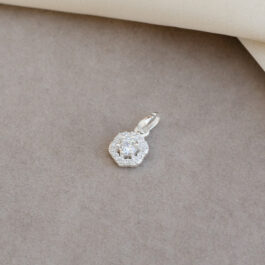 DIJE DE PLATA FLOR MICROPAVE C/CIRCULO CUBIC EN MEDIO