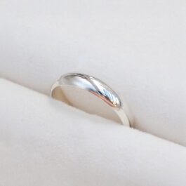 ANILLO DE PLATA ALIANZA MEDIA CAÑA ANCHA 4MM POR UNIDAD