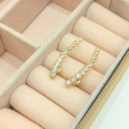 ARO DE ORO 14K TREPADOR C/ZIRCON PASANTE