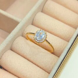 ANILLO BAÑO EN ORO 18K CINTILLO PIEDRA OVAL TIPO GIRASOL