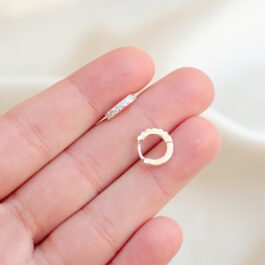 ARO ARGOLLITA DE PLATA HUGGIES MINI 6 CUBIC ENGARZADOS