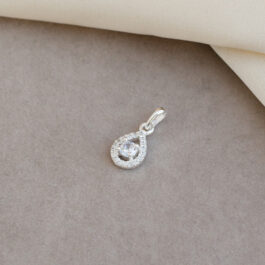 DIJE DE PLATA GOTA MICROPAVE C/ CUBIC EN MEDIO