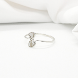 ANILLO DE  PLATA Y NACAR CORAZON DOBLE