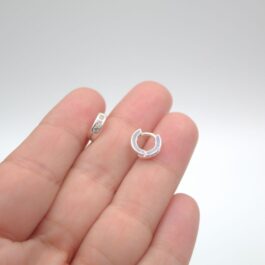 ARGOLLA ITALIANA MICROPAVE 1 FILA DE 3 STRASS 8MM