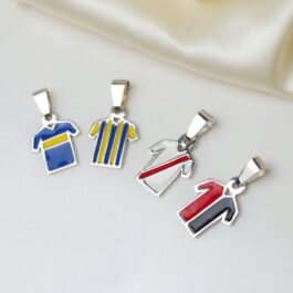 DIJE DE PLATA CAMISETA DE FUTBOL