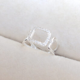 ANILLO DE PLATA CUADRADO MULTISTRASS CALADO SOLO 13 O 14