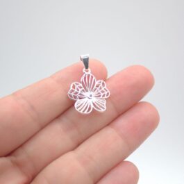 DIJE  ITALIANO GHELLER FLOR C/PETALOS CALADOS